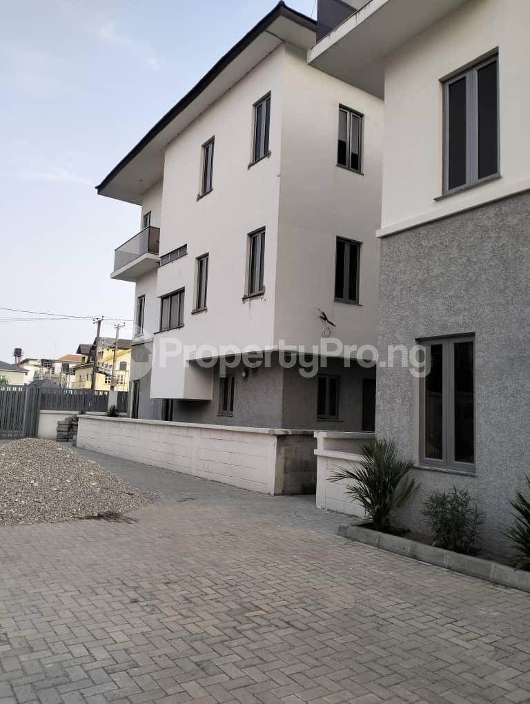 4 bedroom Flat / Apartment for rent Lekki Lagos - 0