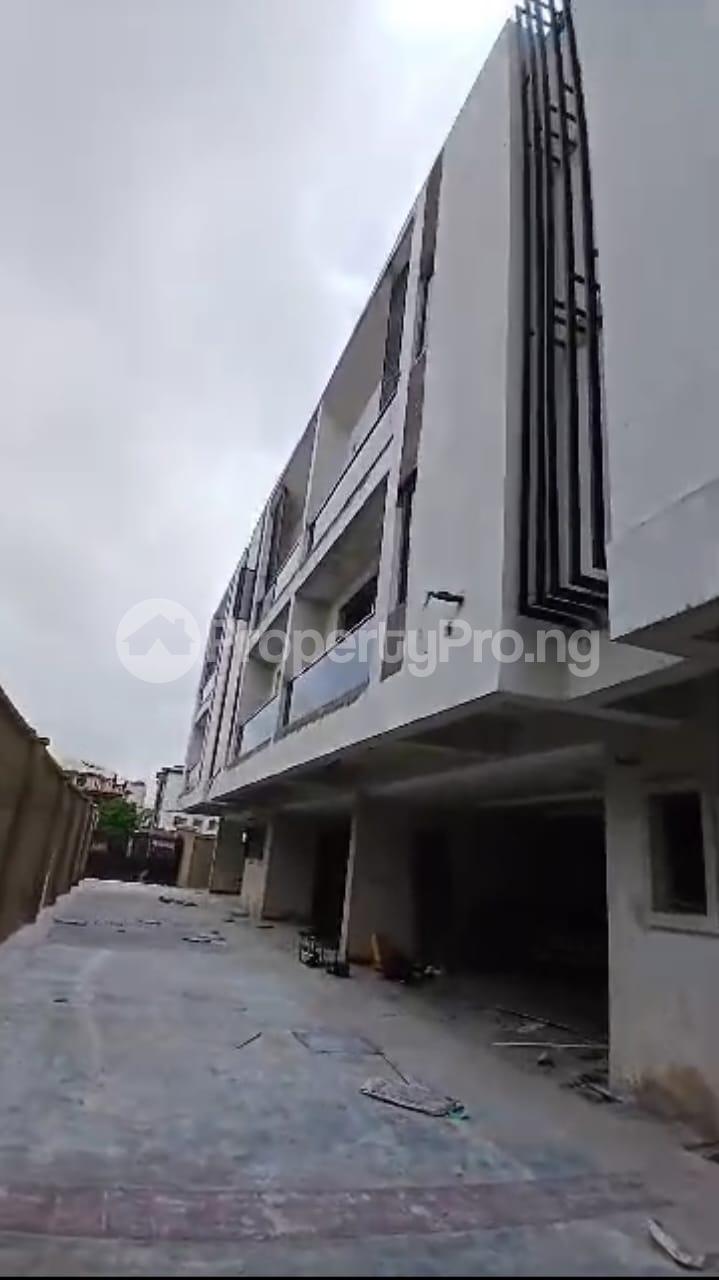 House for sale Opebi Ikeja Lagos - 0