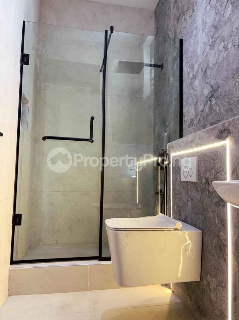 5 bedroom House for sale Osapa london Lekki Lagos