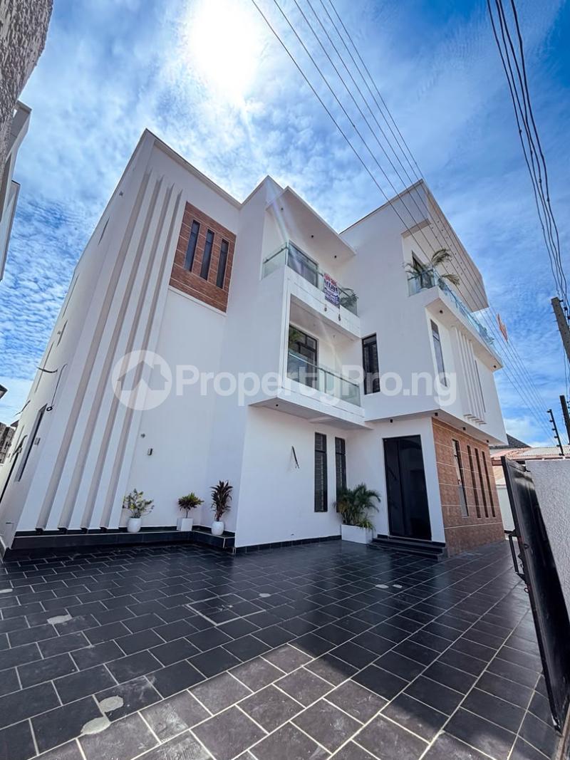 5 bedroom House for sale Osapa london Lekki Lagos