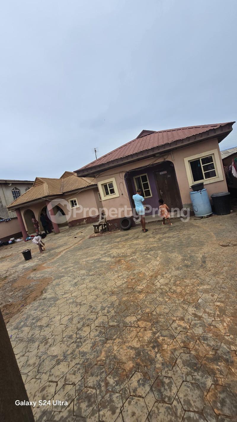 4 bedroom House for sale Off Isefun Road Ayobo Ipaja Lagos