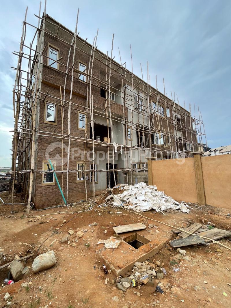 4 bedroom House for sale Maryland Maryland Lagos