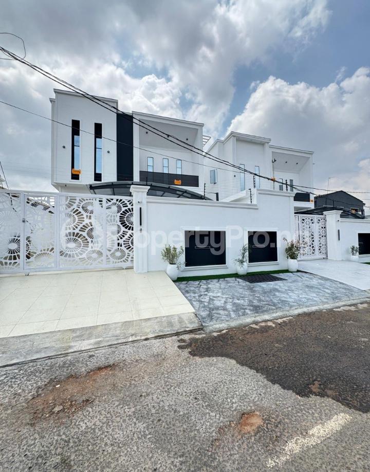 5 bedroom House for sale Omole phase 1 Ojodu Lagos