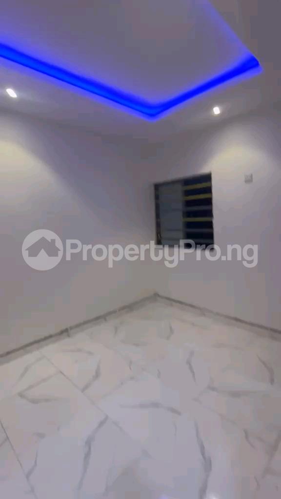 Flat / Apartment for rent Off Morocco Shomolu Lagos