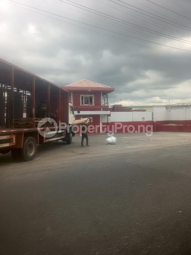 Land for sale @ Alausa Directly On Agidingbi Road Alausa Ikeja Alausa Ikeja Lagos