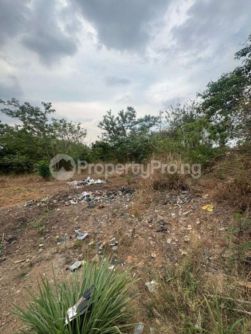 Land for sale S&t Jericho Gra Ibadan Oyo