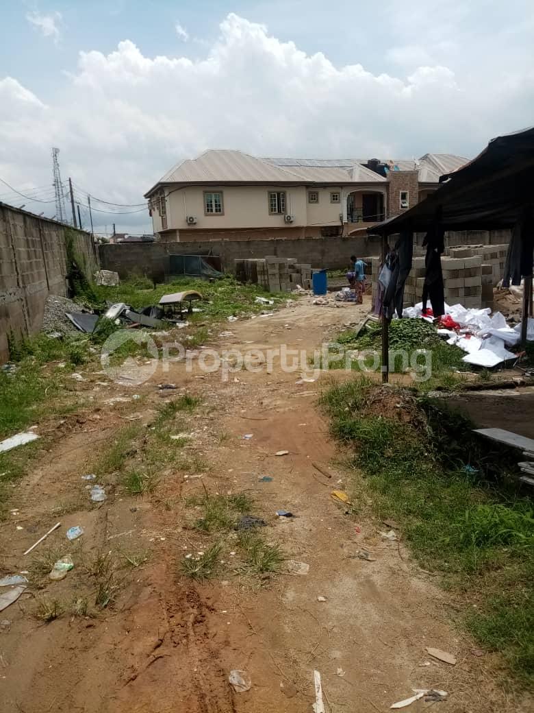Land for rent Estate Medina Gbagada Lagos