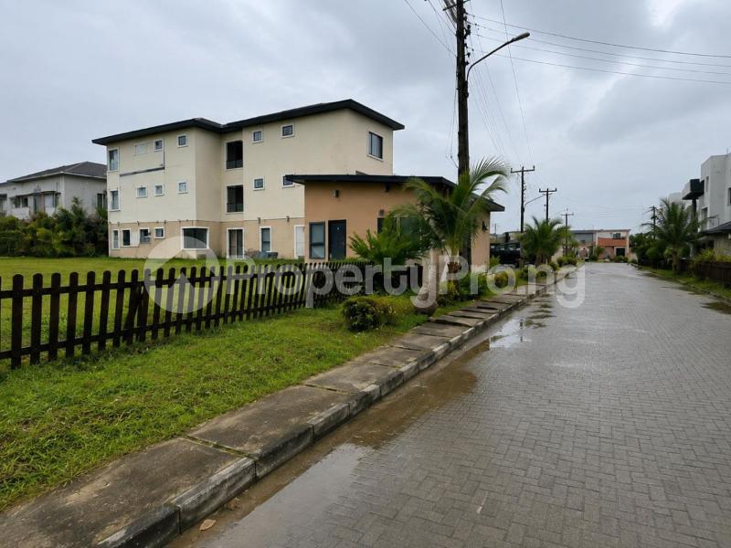 Land for sale Osapa london Lekki Lagos