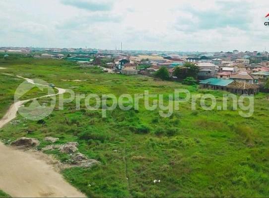 Land for sale Arcadia Osapa London Osapa london Lekki Lagos