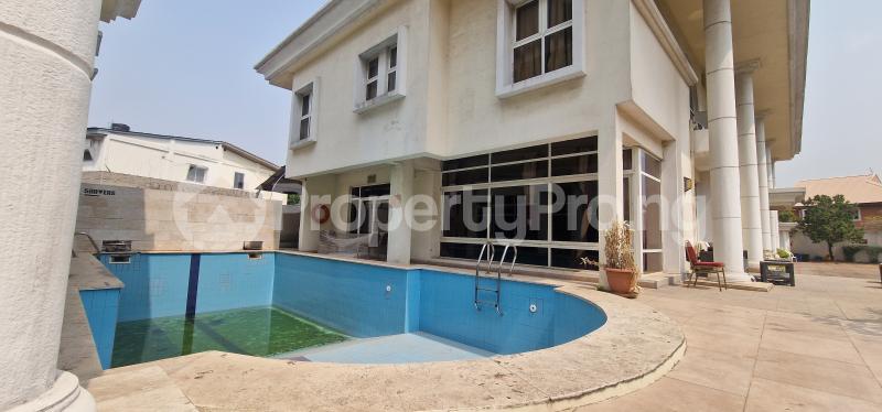 10 bedroom Commercial Property for sale Ikoyi Lagos