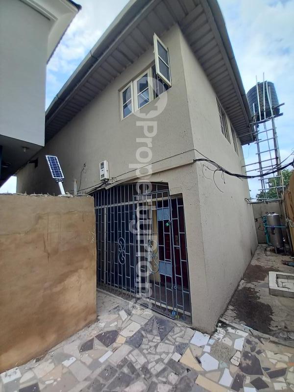 4 bedroom House for sale Off Bode Thomas Bode Thomas Surulere Lagos
