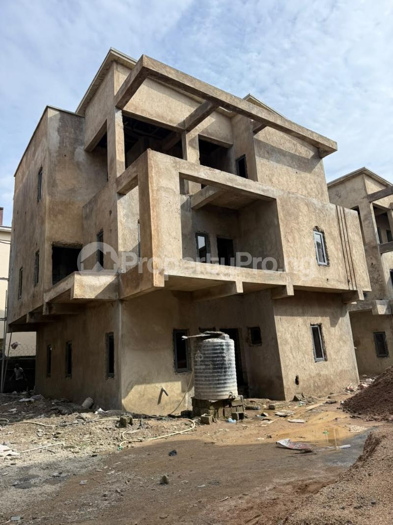 4 bedroom Flat / Apartment for sale Life Camp Abuja