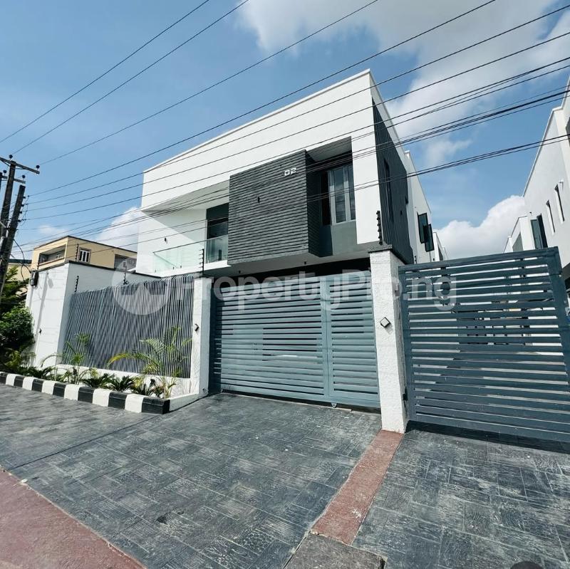 5 bedroom House for sale Adeniyi Jones Ikeja Lagos