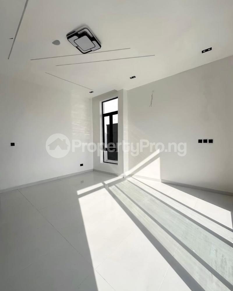 4 bedroom House for rent Ikota Lekki Lagos