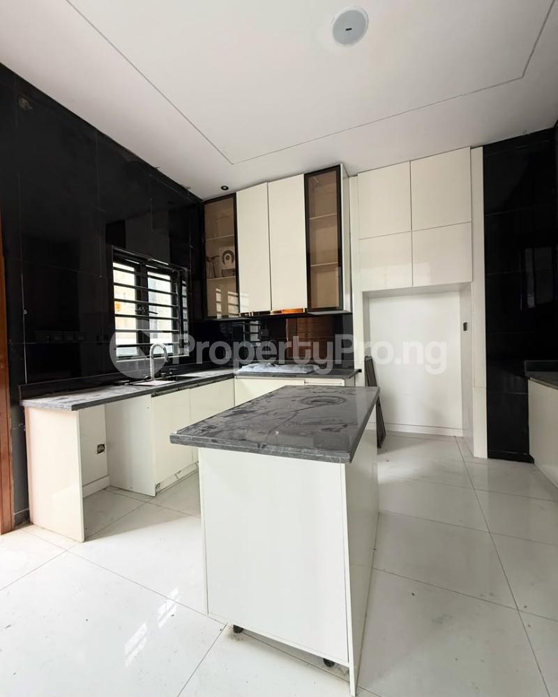 4 bedroom House for rent Ikota Lekki Lagos