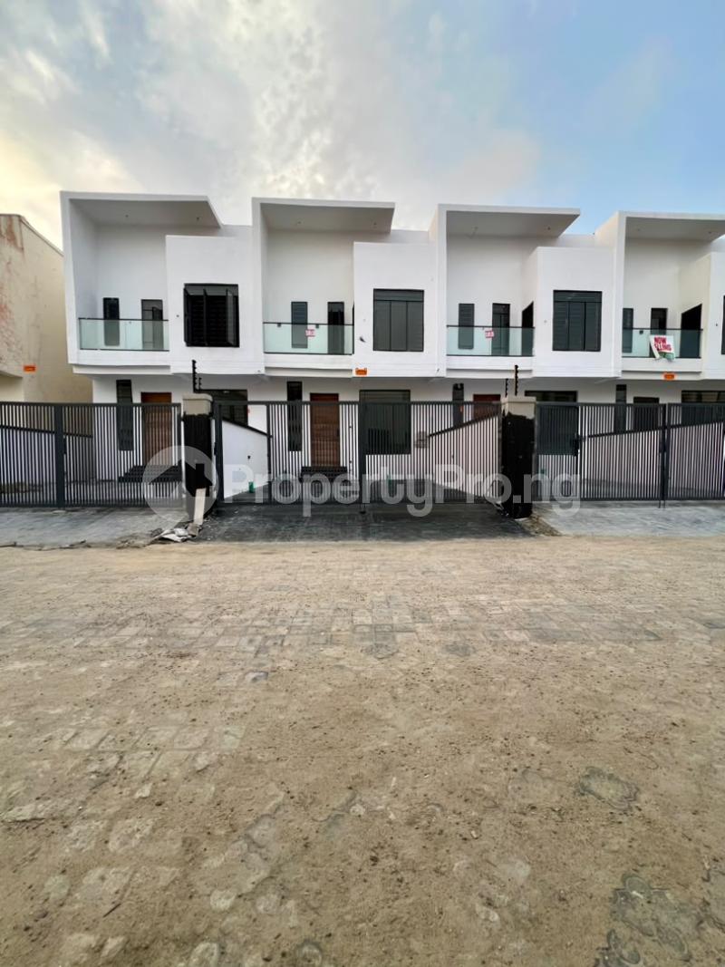 4 bedroom House for sale Ikota Lekki Lagos