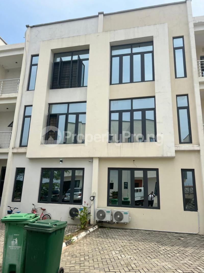 4 bedroom House for rent Osapa london Lekki Lagos