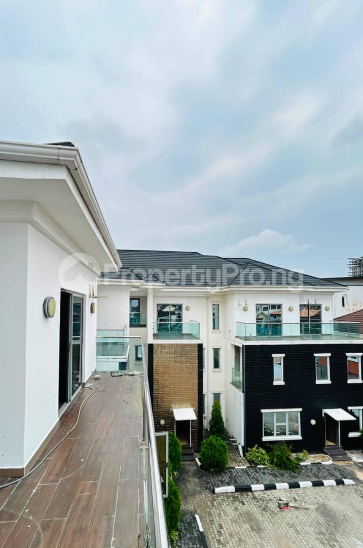 4 bedroom House for sale ONIRU Victoria Island Lagos