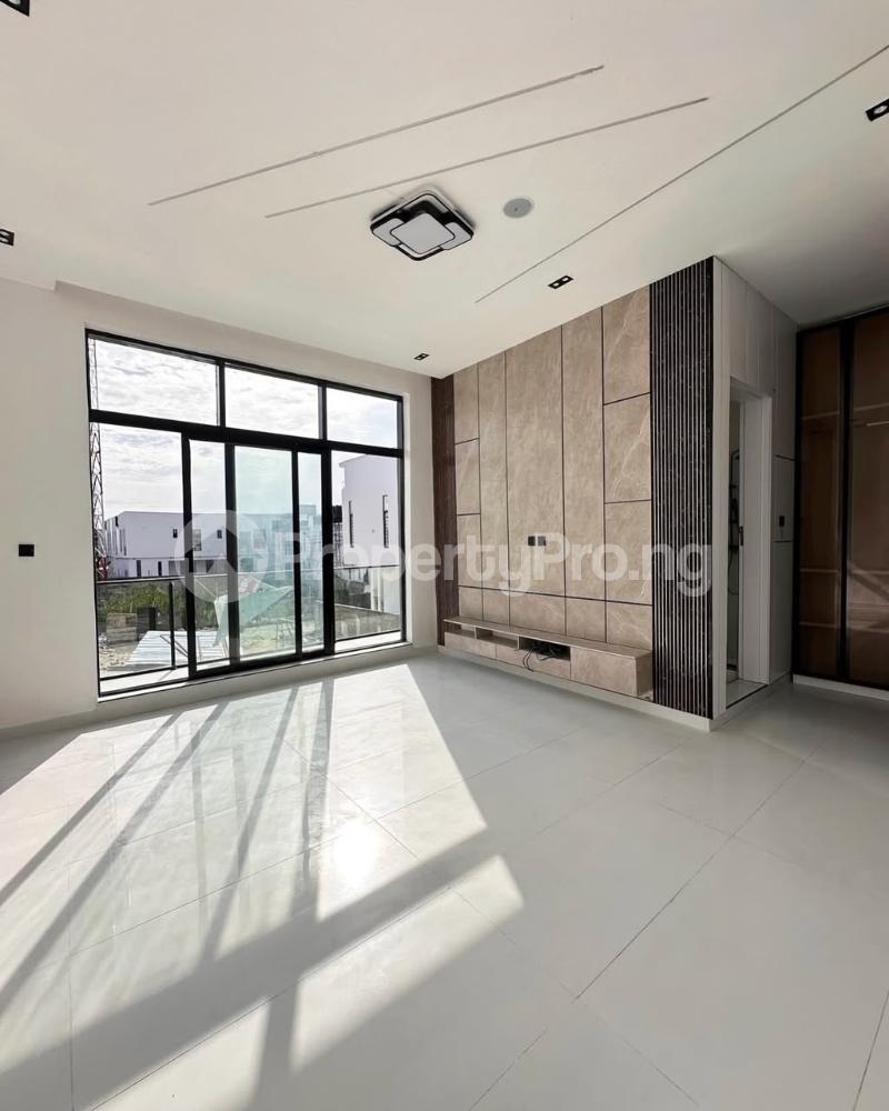 4 bedroom House for rent Ikota Lekki Lagos
