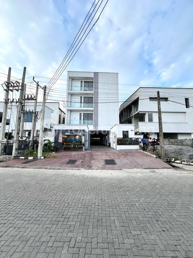 4 bedroom House for sale Chevron Lekki Lagos