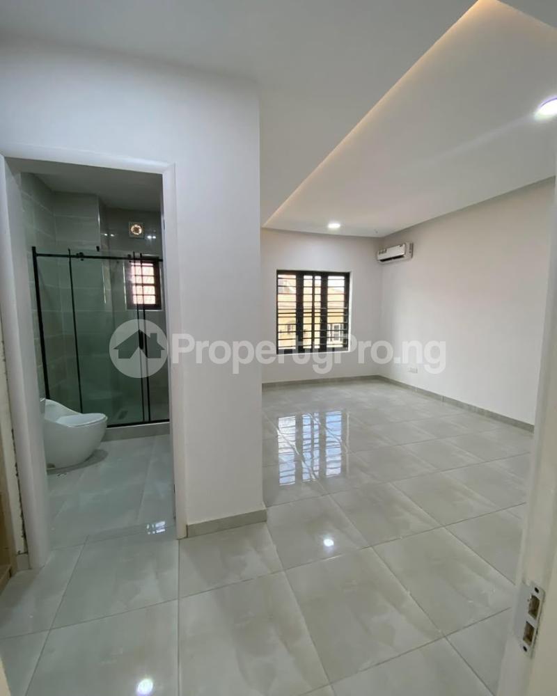 4 bedroom House for sale ONIRU Victoria Island Lagos