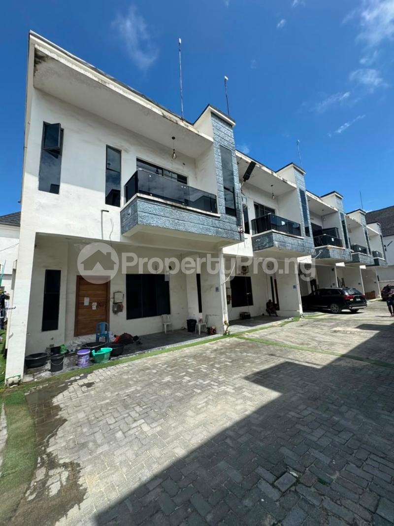 4 bedroom House for rent Ikota Lekki Lagos