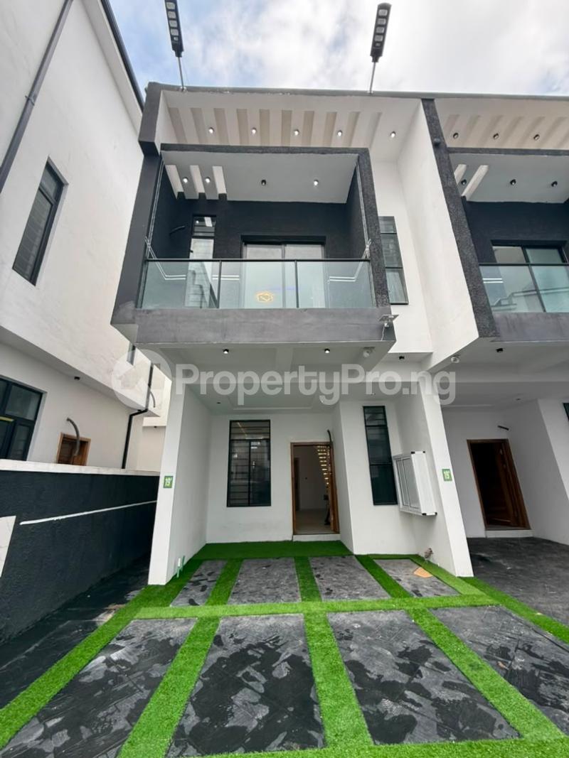 4 bedroom House for sale Chevron Lekki Lagos