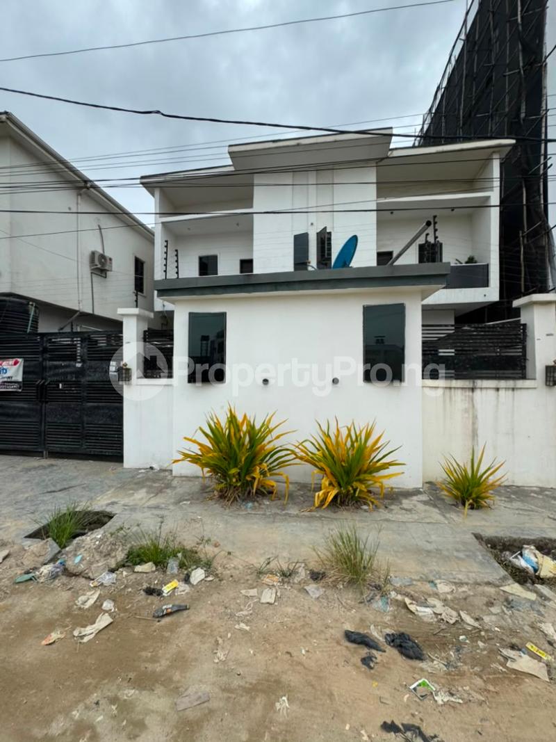 4 bedroom House for rent Ikate Lekki Lagos
