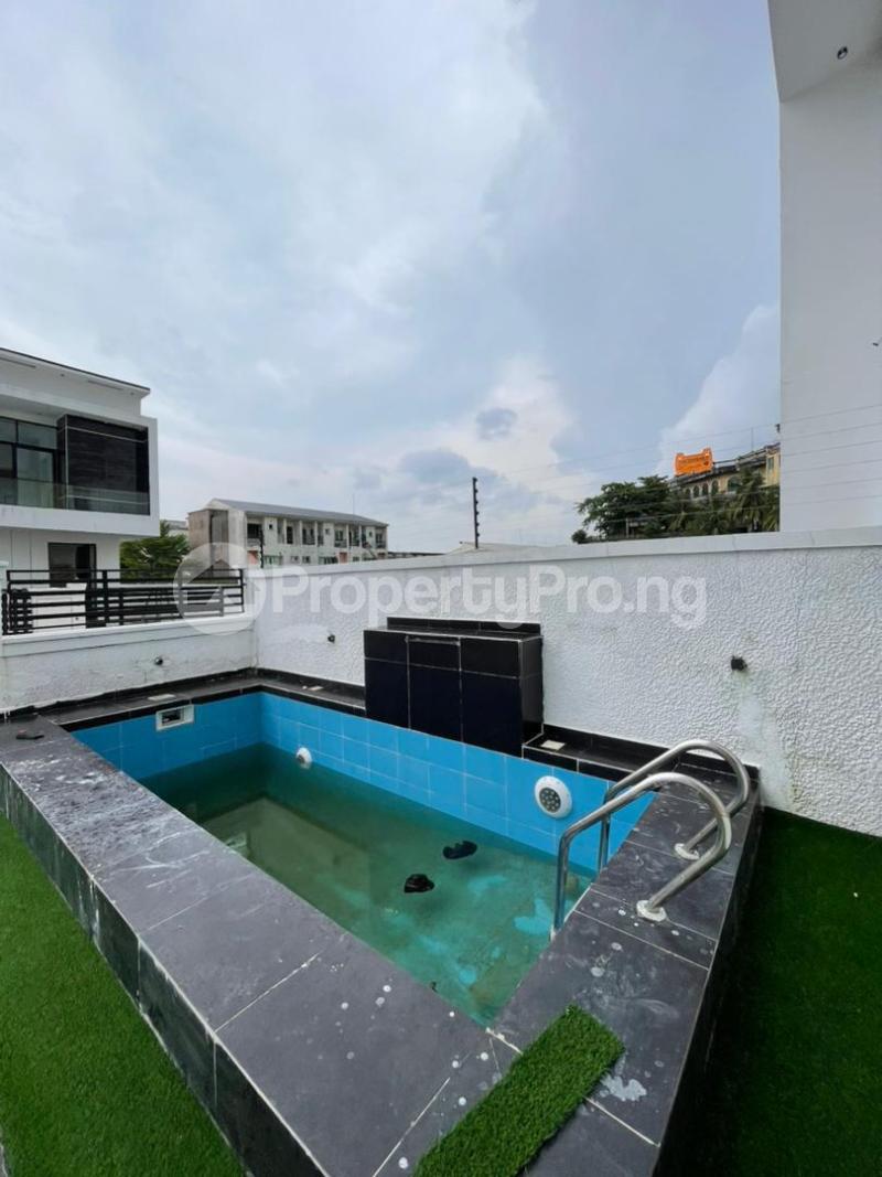 4 bedroom House for sale Chevron Lekki Lagos