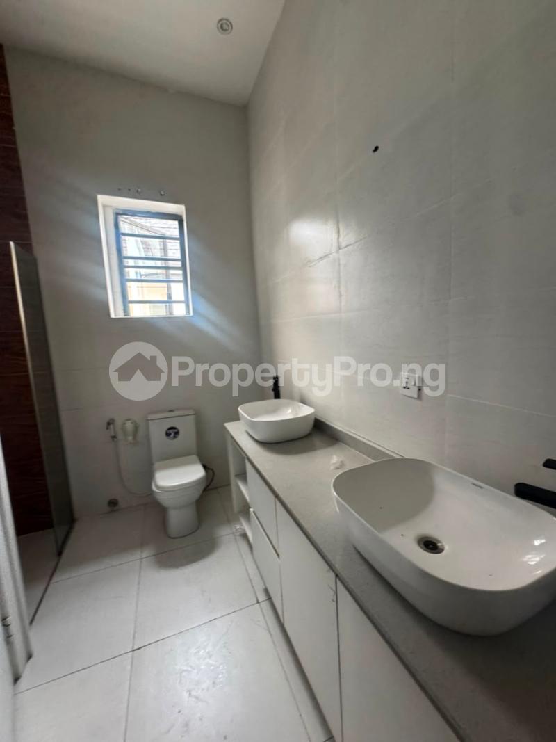 4 bedroom House for rent Orchid Lekki Lagos