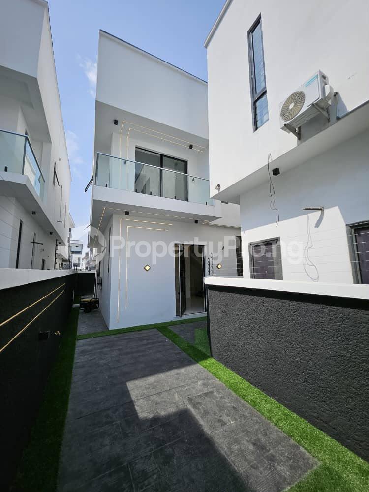 5 bedroom House for rent Chevron Lekki Lagos