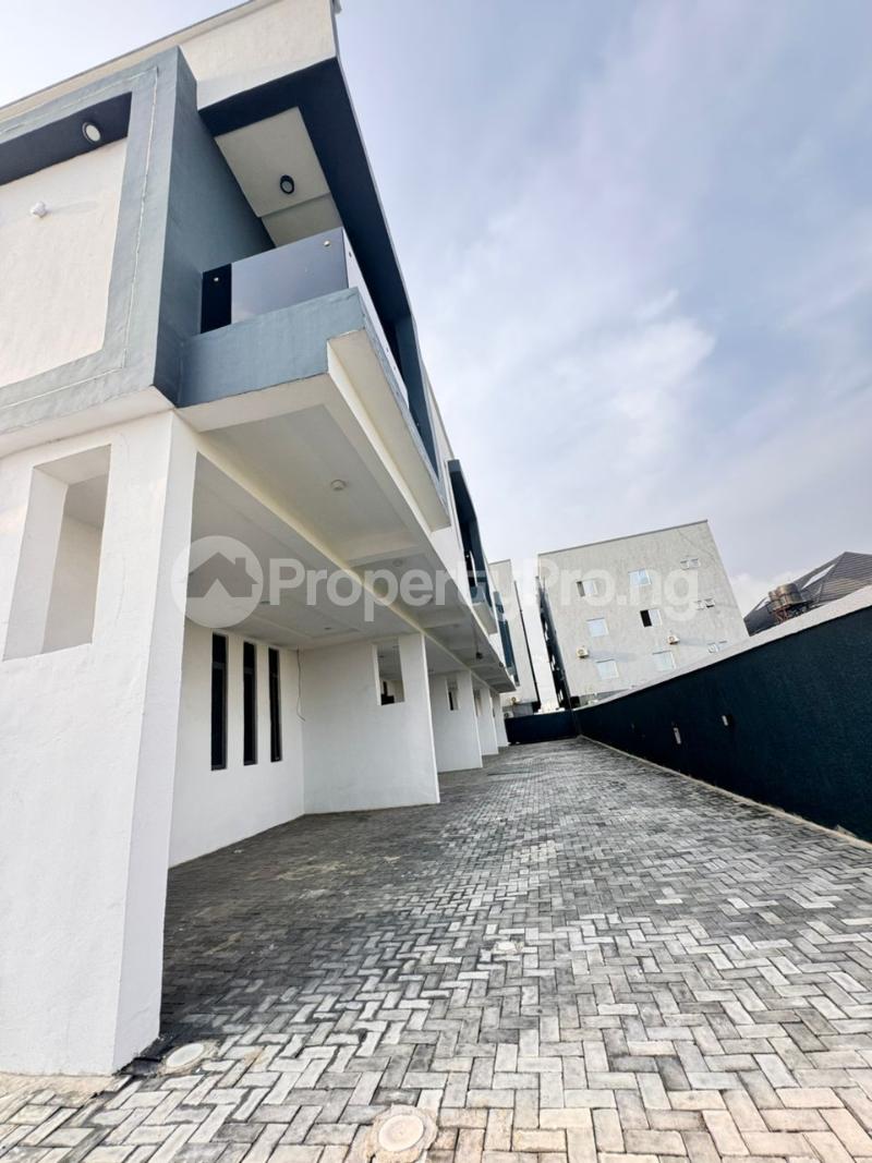 4 bedroom House for rent Orchid Lekki Lagos
