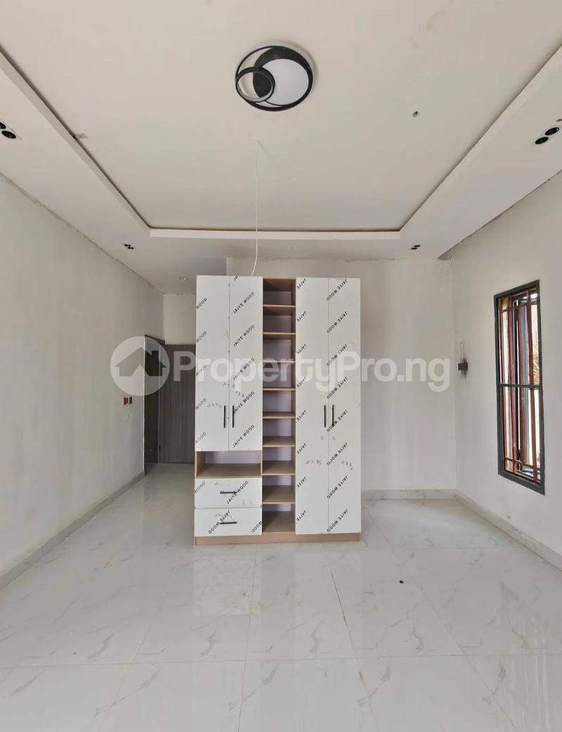 4 bedroom Flat / Apartment for sale Ikeja GRA Ikeja Lagos