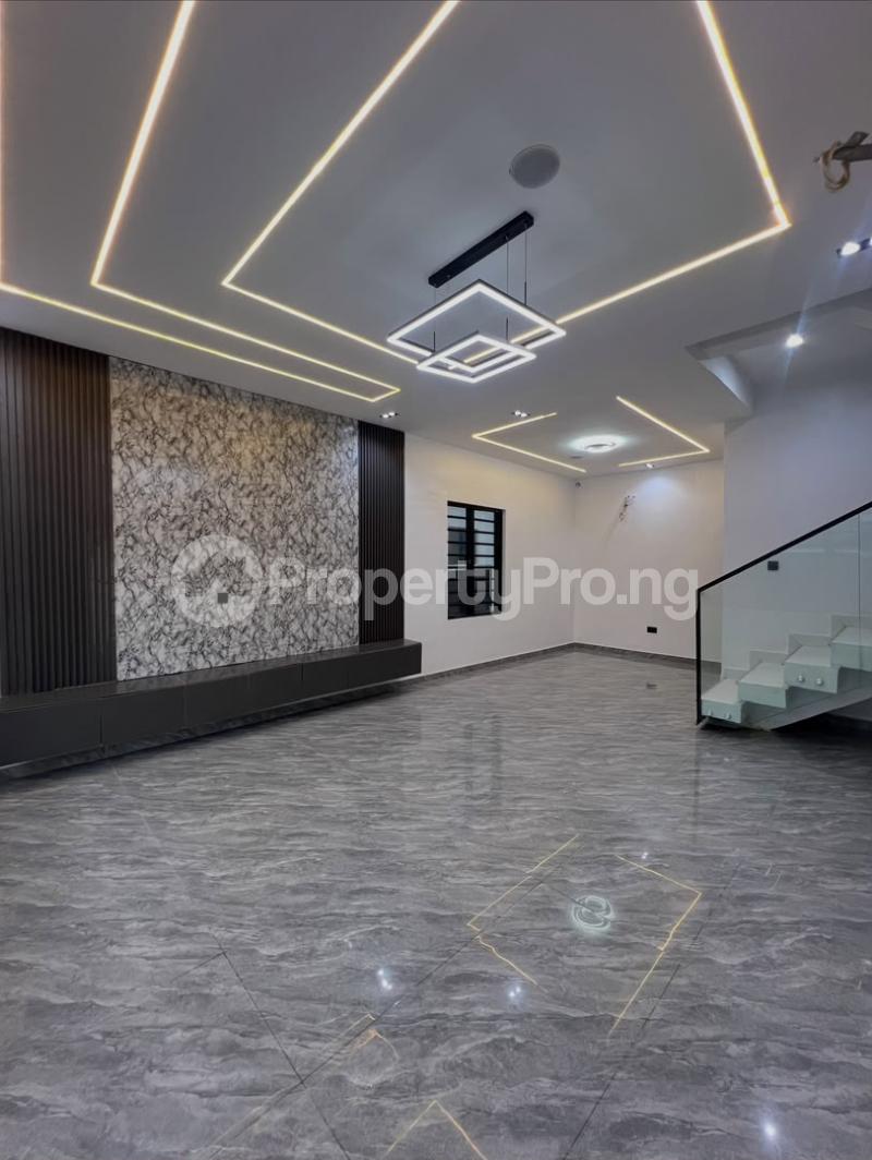 4 bedroom House for sale Orchid Lekki Lagos