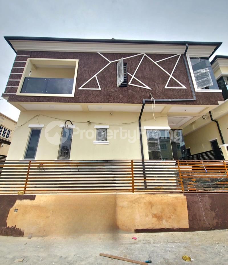 4 bedroom House for sale Gbagada Lagos