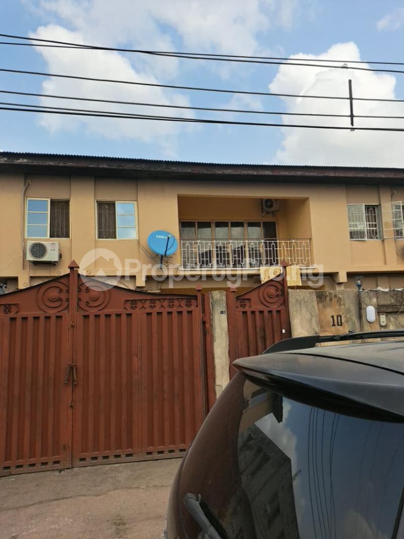 10 bedroom House for sale Secured Estate Akoka Yaba Lagos