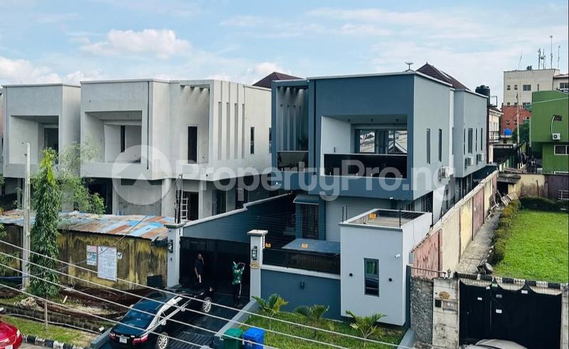 4 bedroom House for sale Magodo GRA Phase 2 Kosofe/Ikosi Lagos