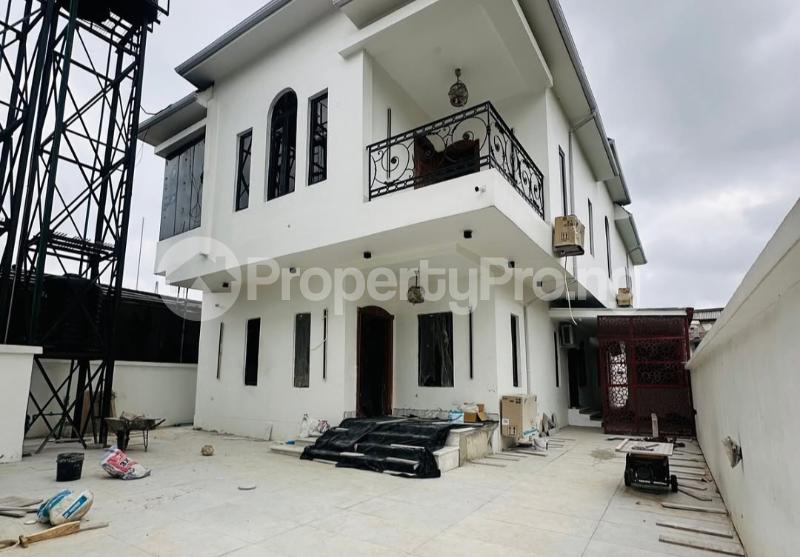 4 bedroom House for sale Off Bode Thomas, Surulere Lagos