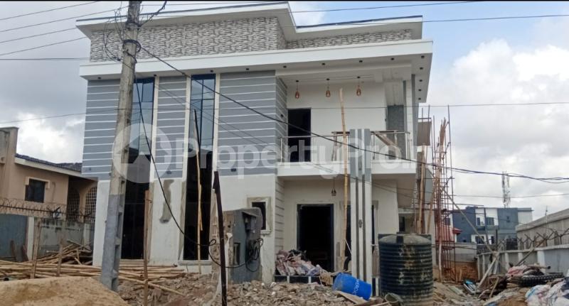 4 bedroom House for sale Medina Est, Gbagada Lagos