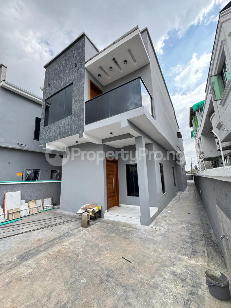 4 bedroom House for sale Omole phase 1 Ojodu Lagos