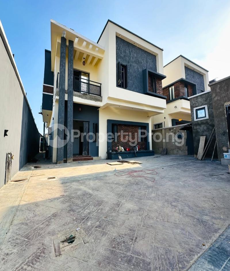4 bedroom House for sale Ogba Lagos