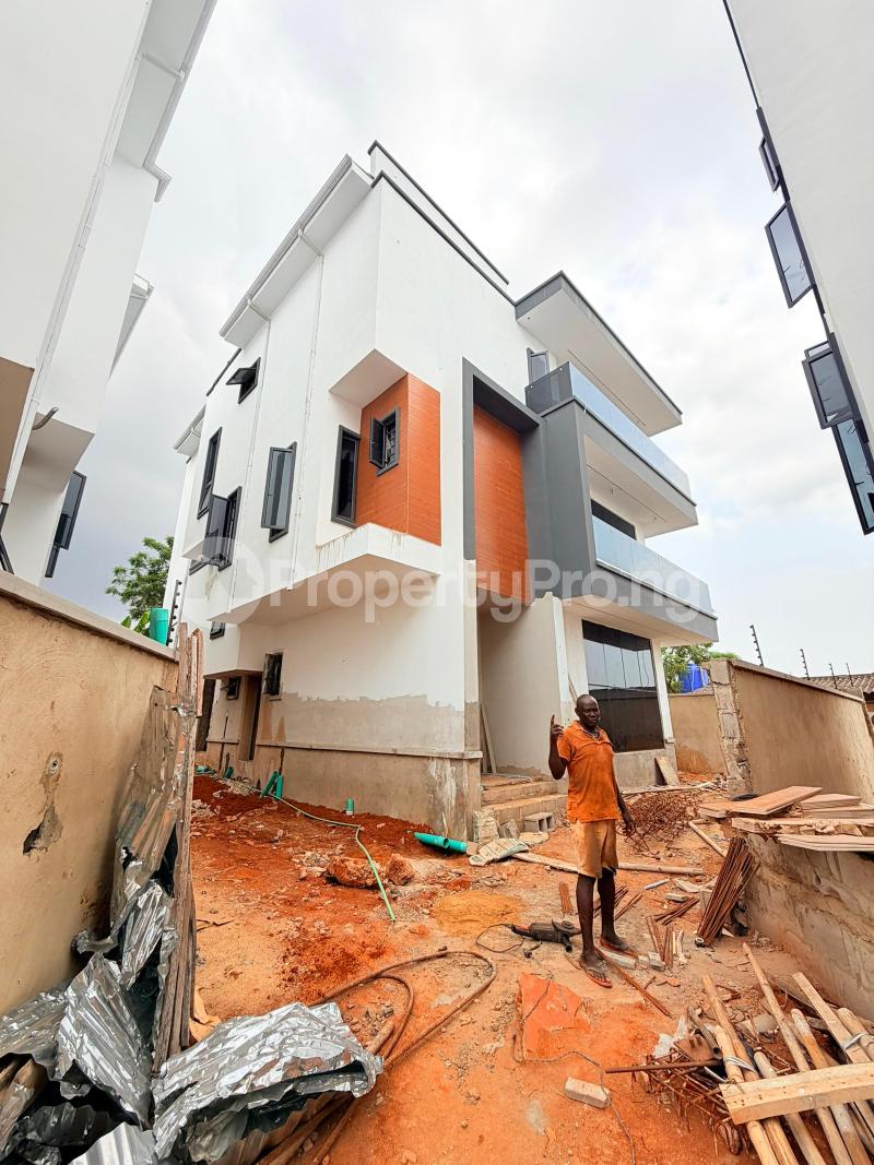 4 bedroom House for sale Okupe Estate, Maryland Lagos
