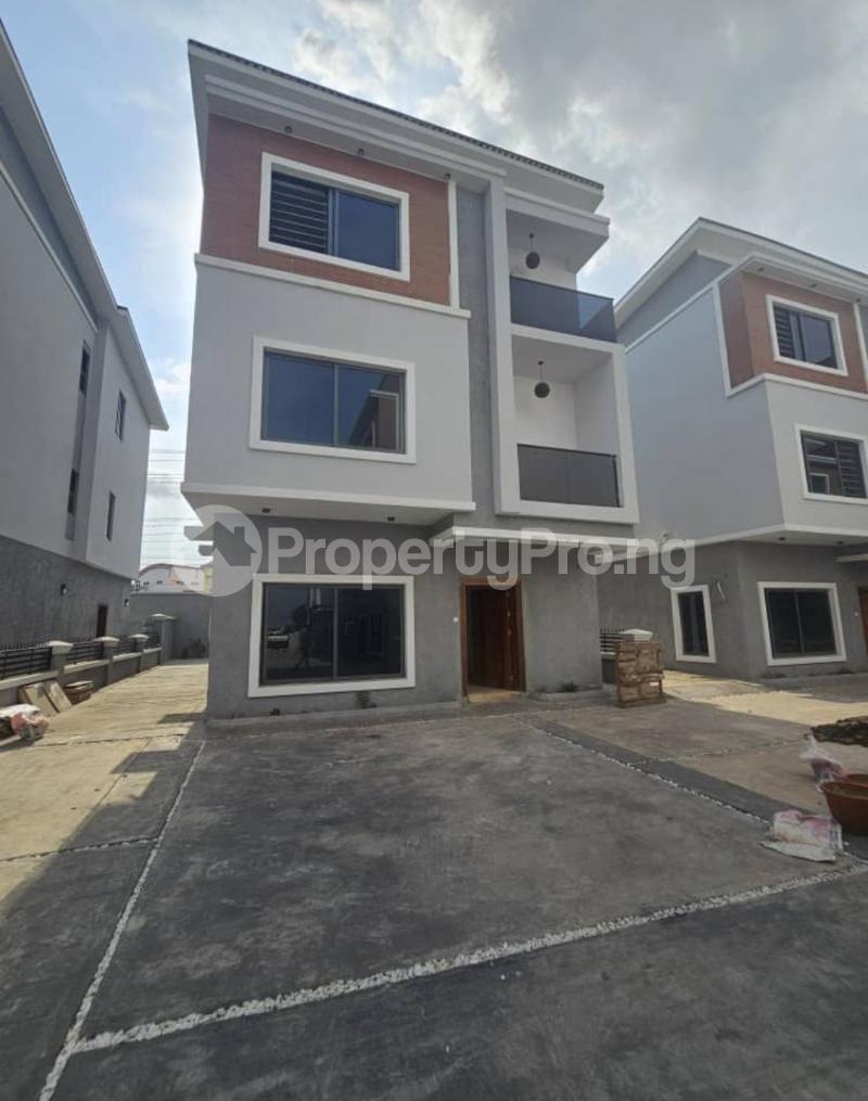 4 bedroom House for rent Shonibare Estate Maryland Lagos