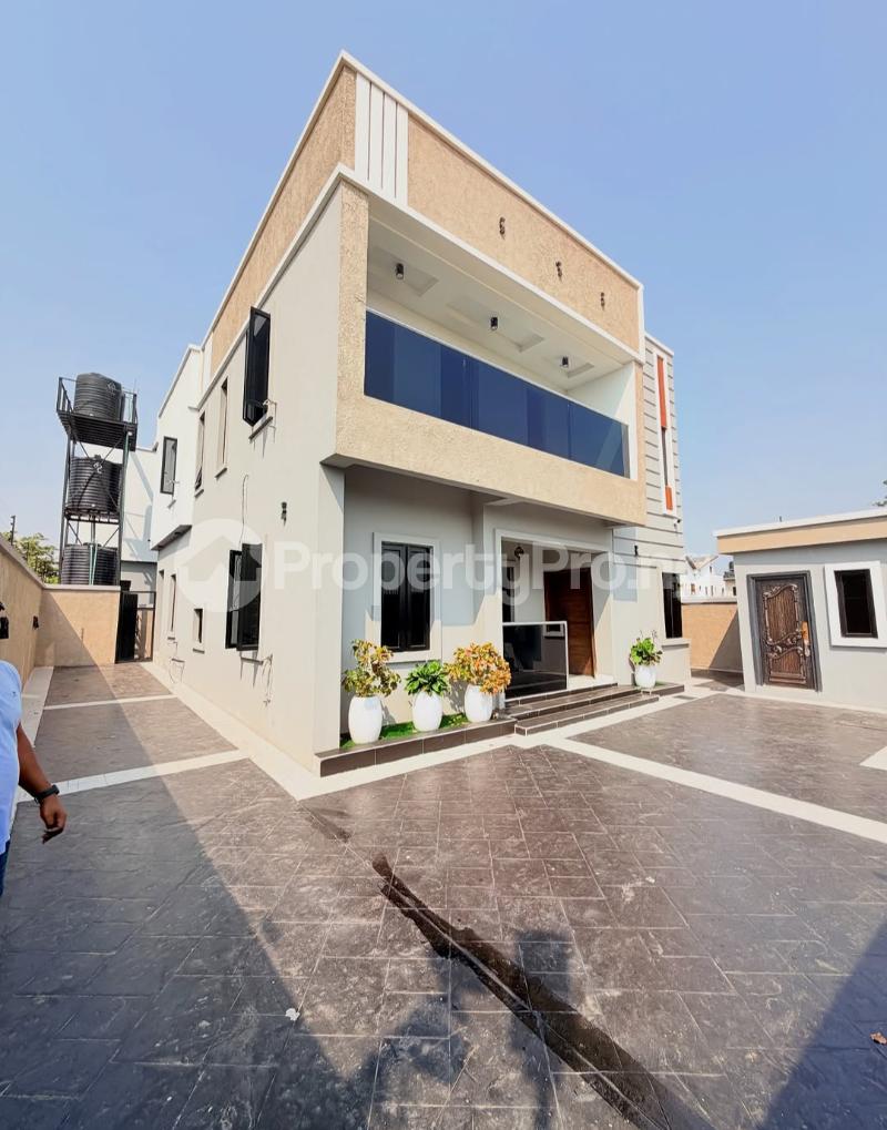 4 bedroom House for sale Opic Isheri, Ojodu Lagos