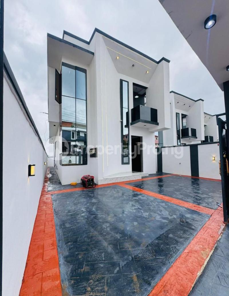 4 bedroom House for sale Ogba Lagos