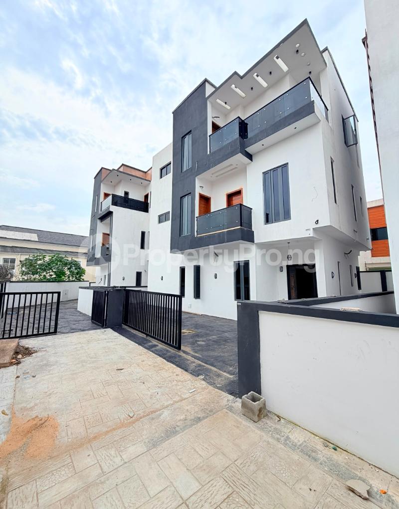 4 bedroom House for sale Magodo GRA Phase 1 Ojodu Lagos
