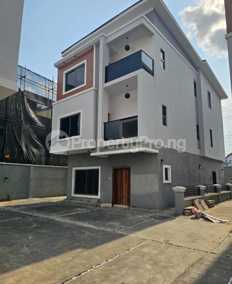 4 bedroom House for rent Shonibare Estate Maryland Lagos