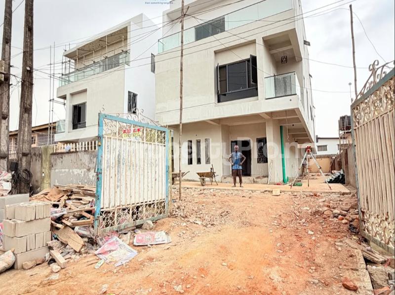 4 bedroom House for sale Ikeja Lagos