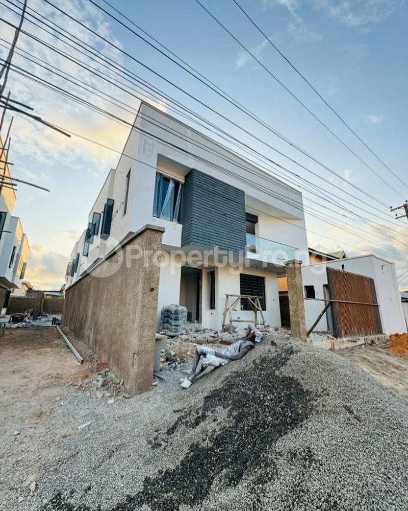 4 bedroom House for sale Adeniyi Jones Ikeja Lagos