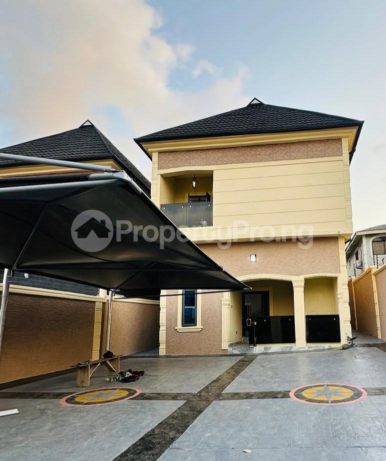 4 bedroom House for sale Ogba Lagos